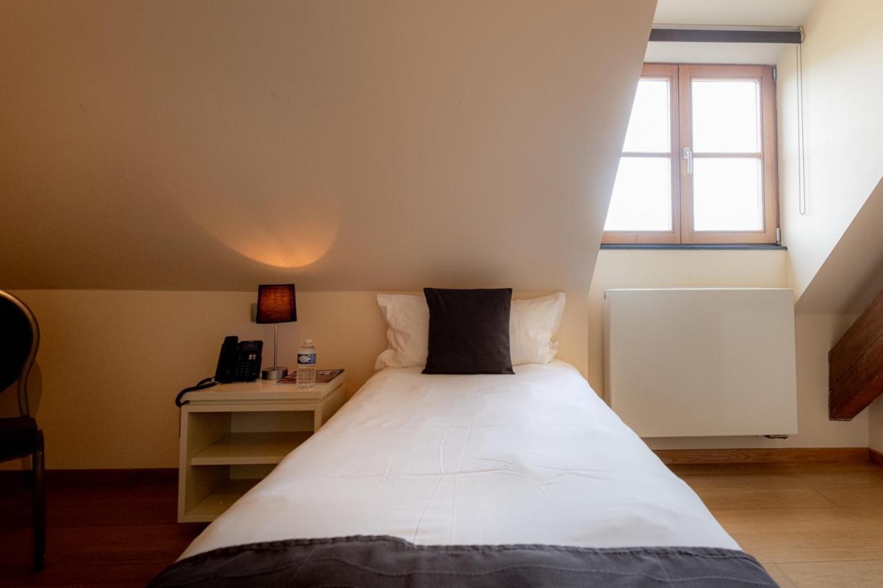 Hostellerie De Biek Moorsel ภายนอก รูปภาพ