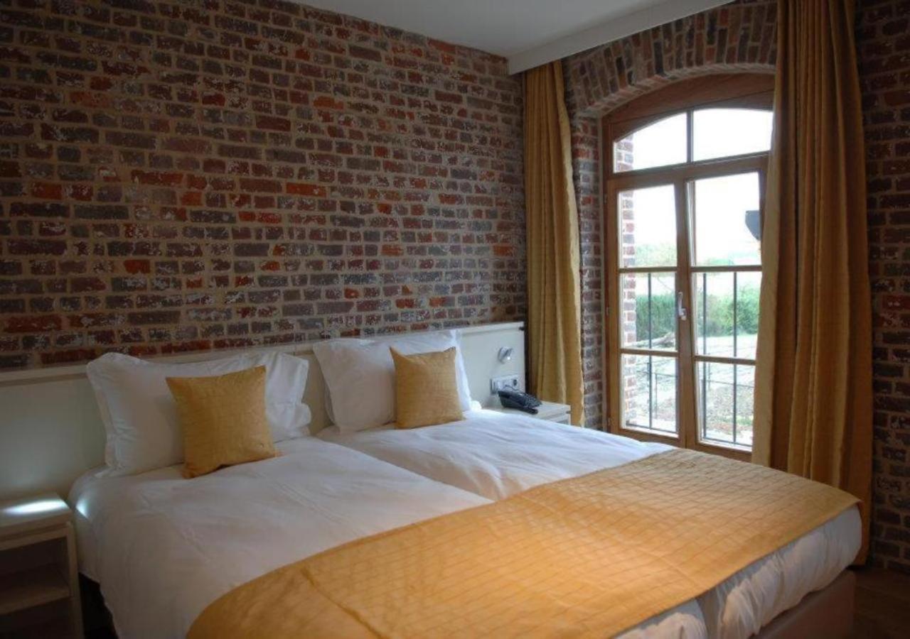 Hostellerie De Biek Moorsel ภายนอก รูปภาพ